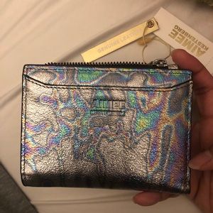 NWT OILSLICK WALLET 🦄